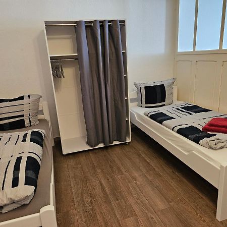 B76, Lauterach, Vorarlberg Apartments Екстер'єр фото