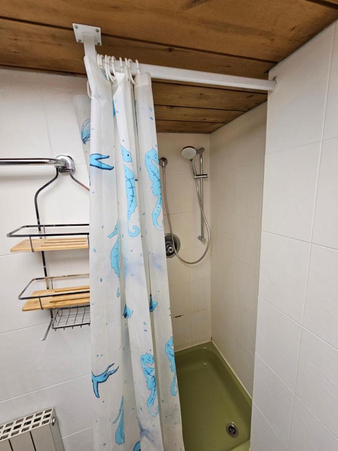 B76, Lauterach, Vorarlberg Apartments Екстер'єр фото